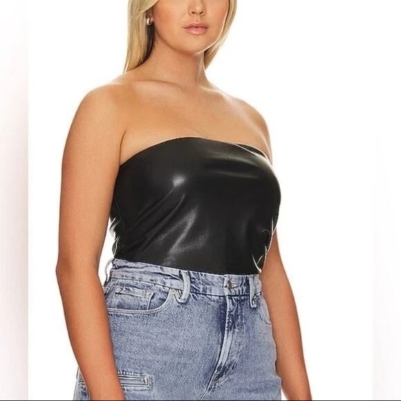 Good American Tops - Good American Black Strapless Leather Top